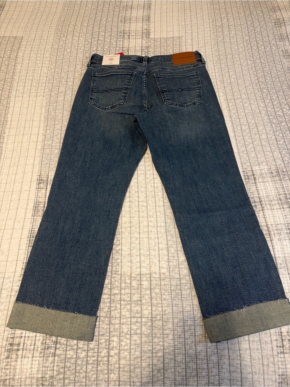 Lucky brand size 8/29 sweet mid-rise crop blue jeans - Picture 2 of 2